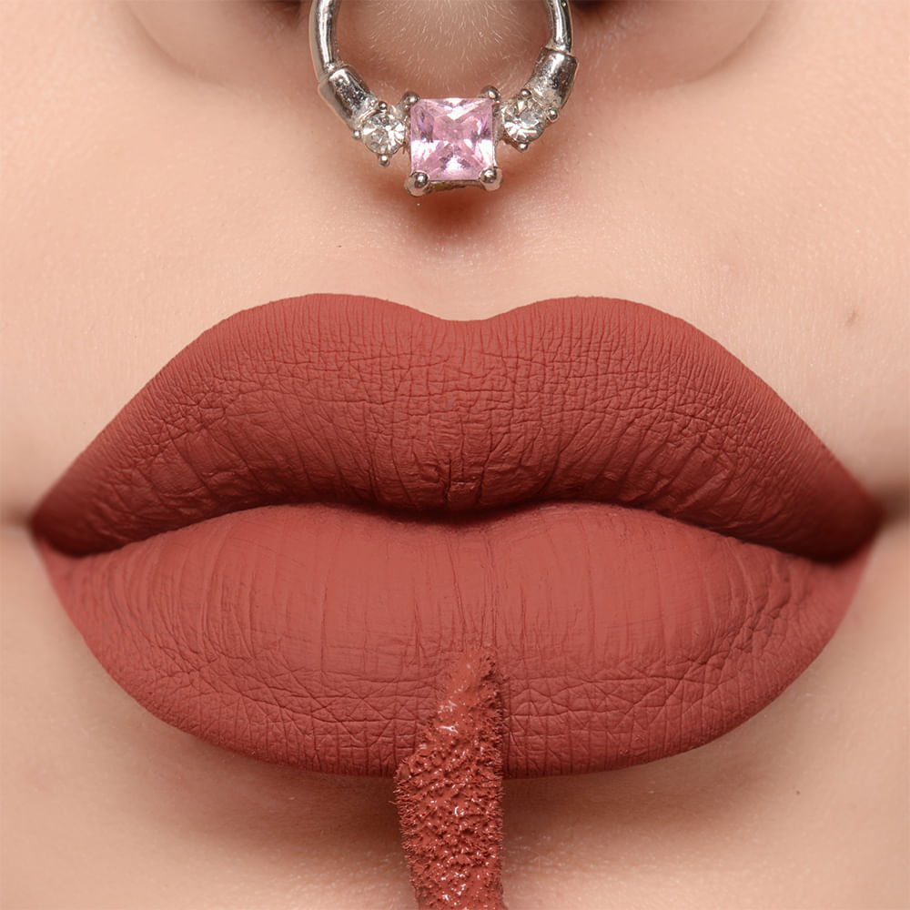 0424350-003-BATOM_LIQUIDO_ROSE_MATTE_BRUNA_TAVARES_-_4ML